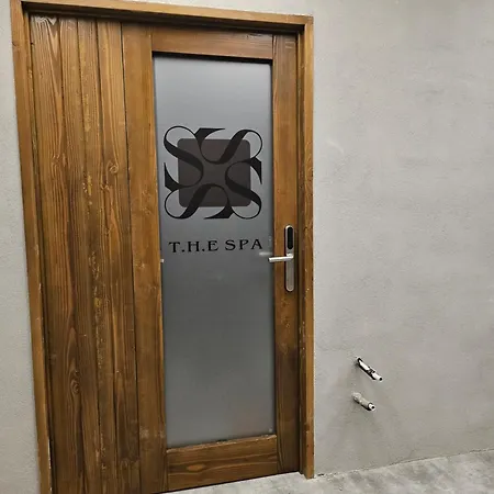 O'clock Bed & Szálloda Burgasz