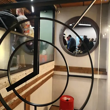 Otel O'clock Bed & 3*