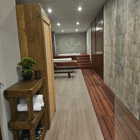 Otel O'clock Bed & Burgaz