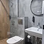O'clock Bed & Отель Бургас