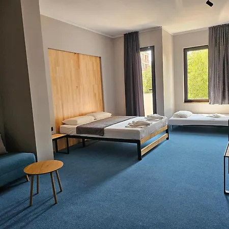 Отель O'clock Bed &