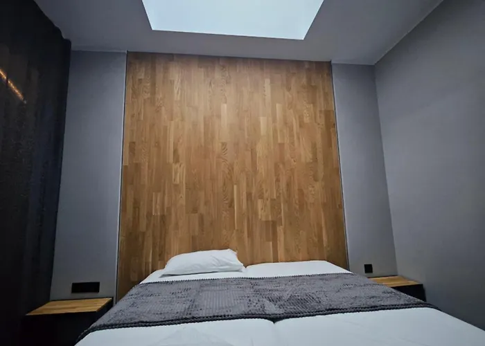 Hotel O'clock Bed & Burgas