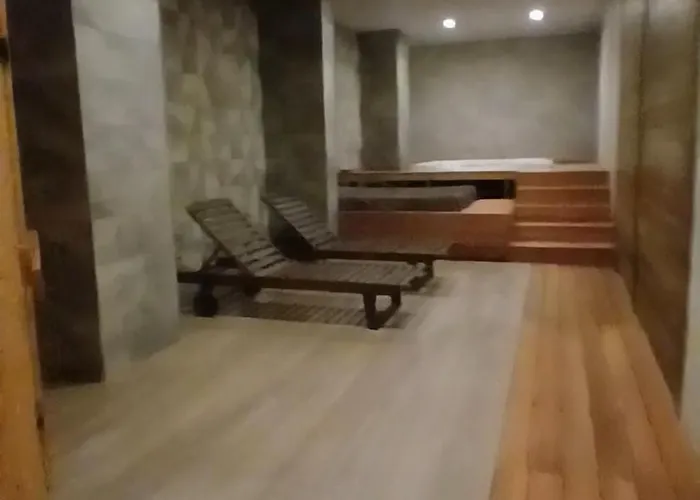 Hotel O'clock Bed & Burgas